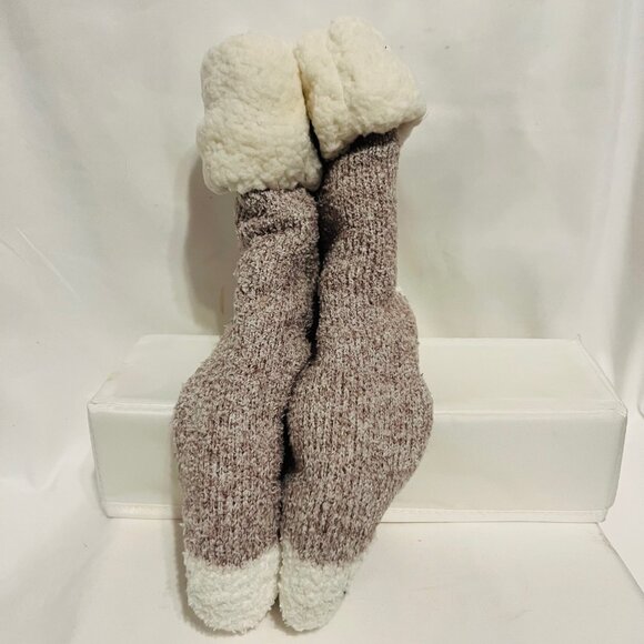 H By Halston-Women's-Plush Lounge Socks w/ Non Slip Soles-Size 4-10-Ivory/Mauve - Picture 7 of 12